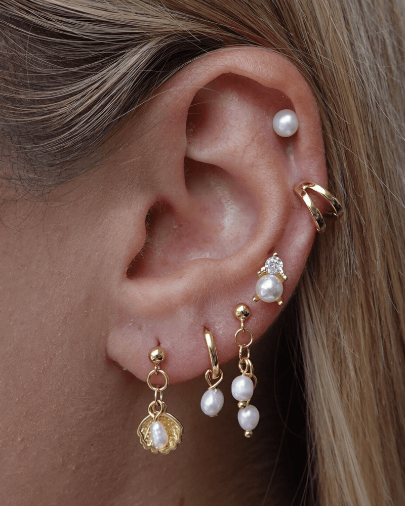 Izoa Becca Mini Earrings Gold Pearl