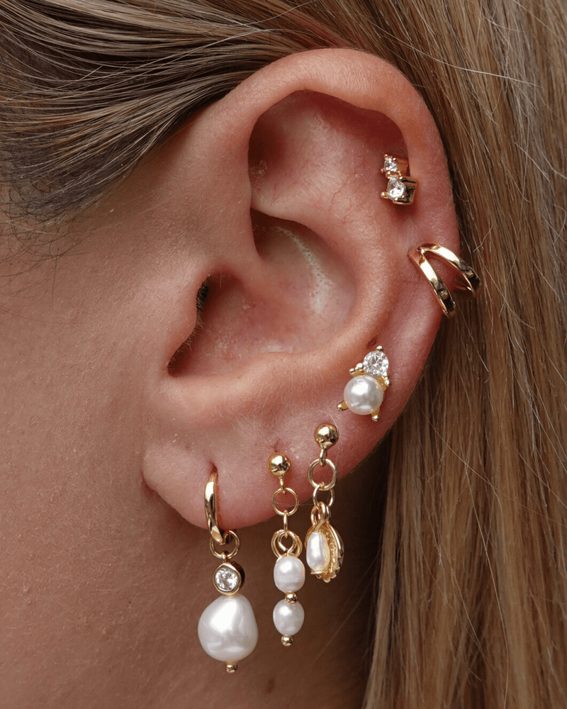 Izoa Dashiell Pearl Huggie Earrings