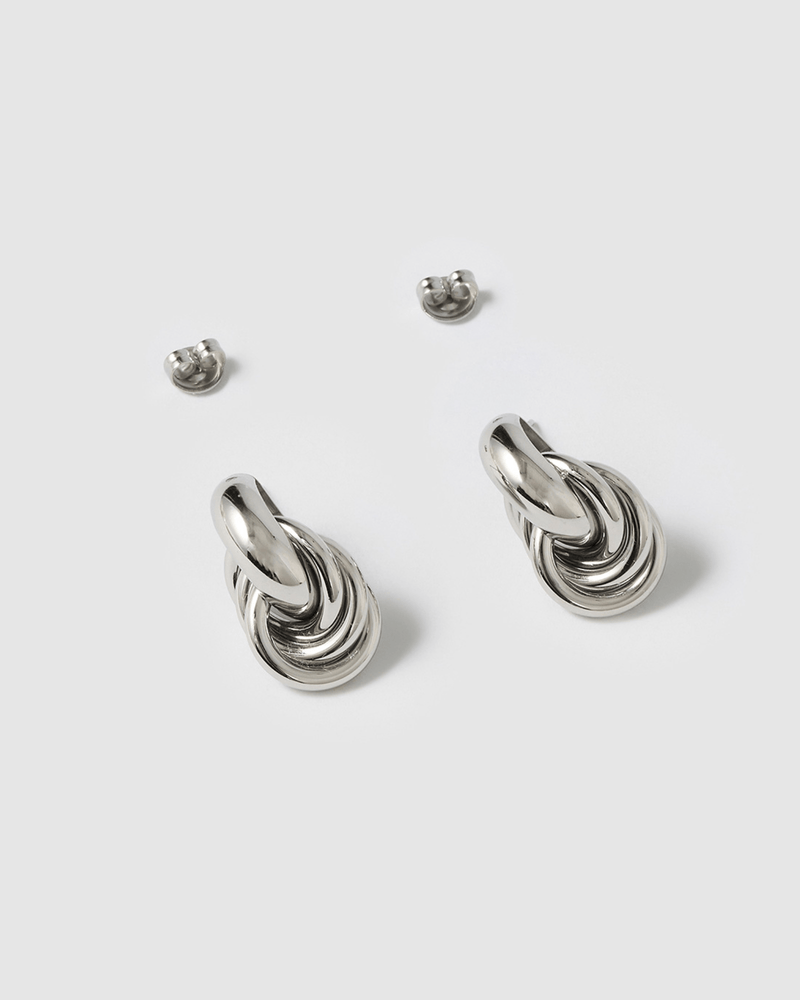 Izoa Emilia Stud Earrings Silver