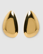 Izoa Esme Stud Earrings Gold