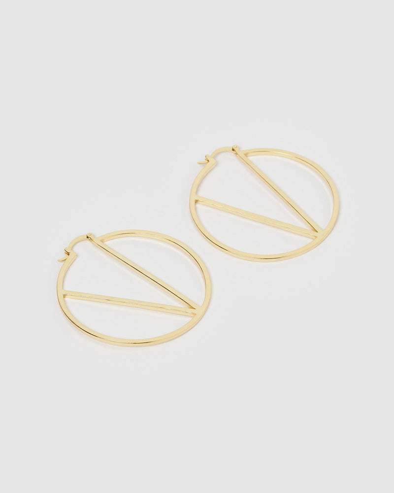 Izoa Alphabet Letter V Hoop Earrings