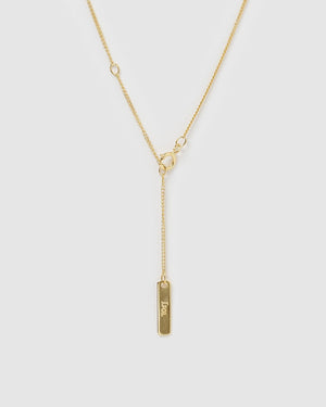 Izoa Alphabet Letter G Necklace Gold