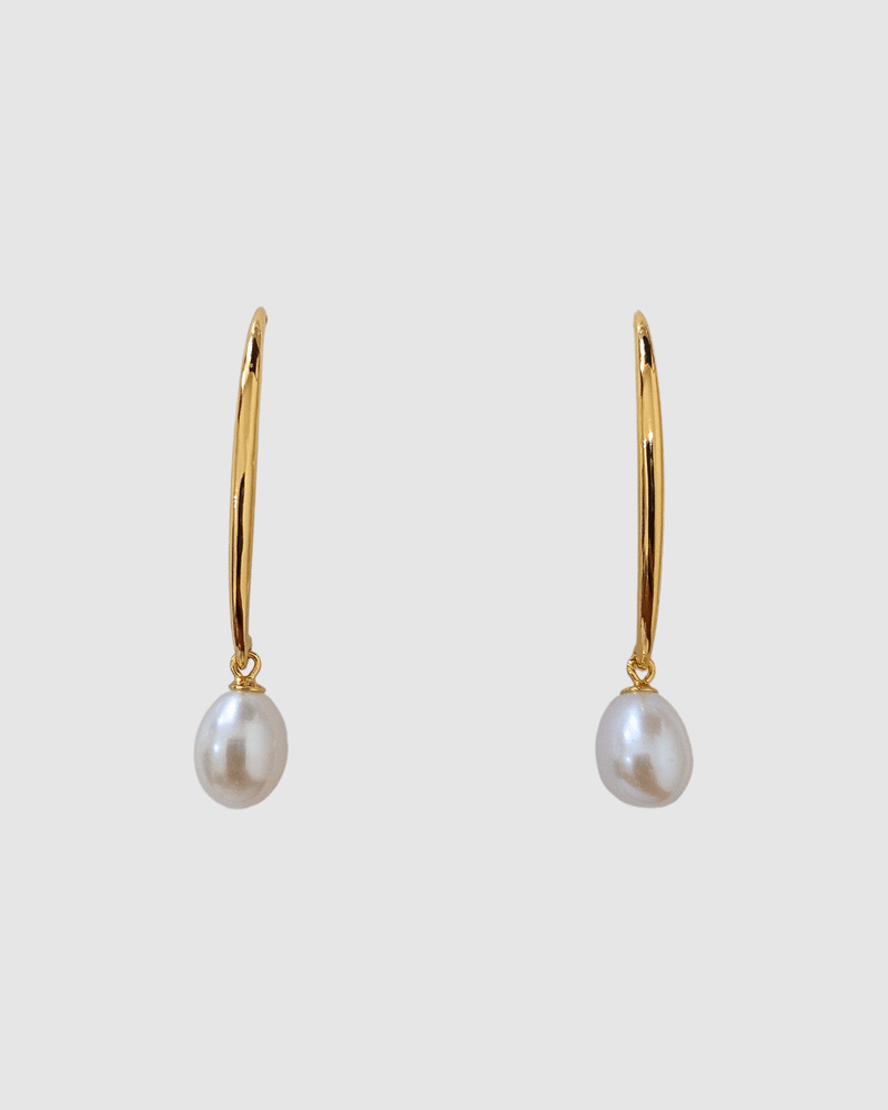 Izoa Lila Earrings Gold Freshwater Pearl