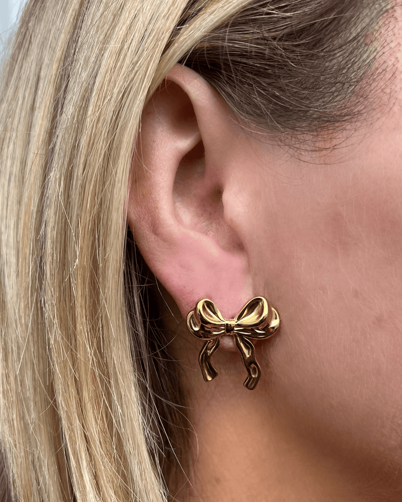 Izoa Marley Bow Stud Earrings