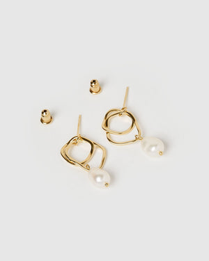 Izoa Serenity Earrings Gold Freshwater Pearl