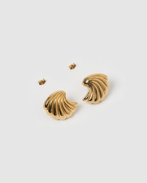 Izoa Shelly Stud Earrings Gold