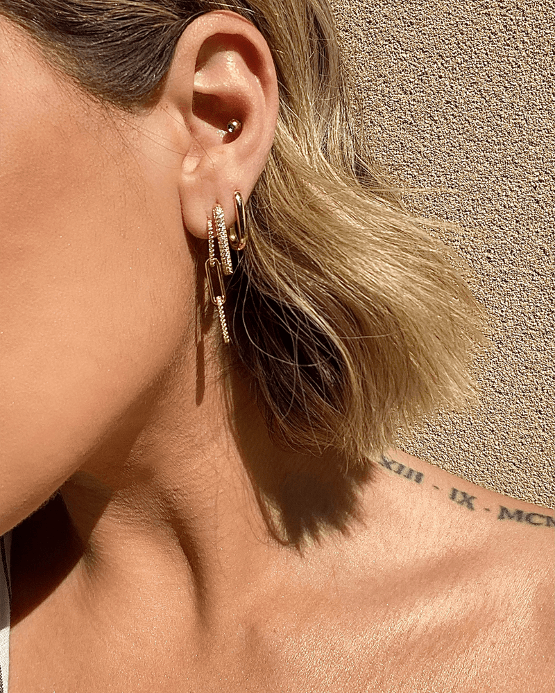 Izoa Voleta Hoop Earrings Gold